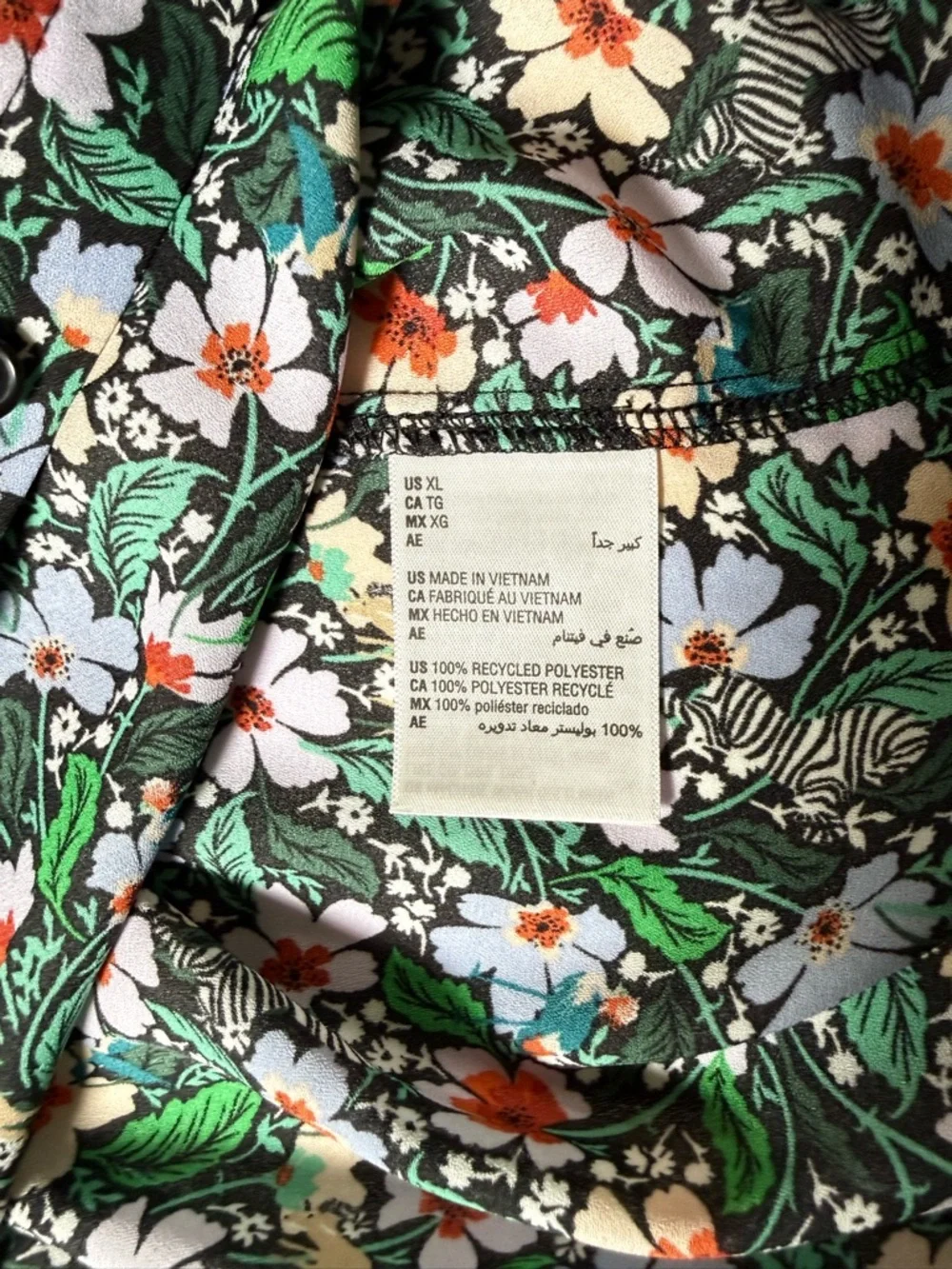 On 34th Macy’s long sleeve floral button-down blouse XL Cottagecore chic